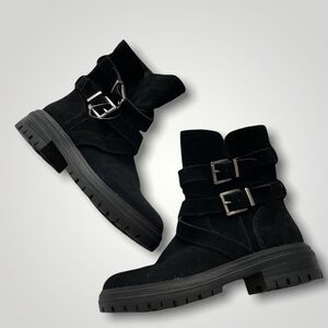 - NWOT Vince camuto leather boots